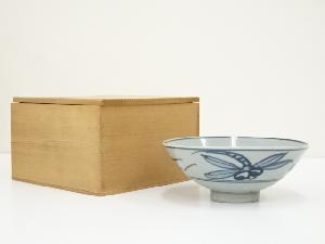 玉峰造　染付蜻蛉茶碗（保護箱）